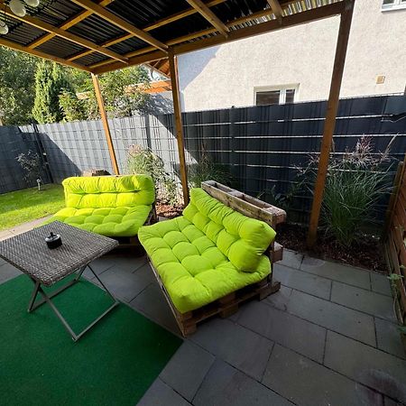 Apartamento Neubau, Moderne Haushaelfte In Hamburgo Exterior foto